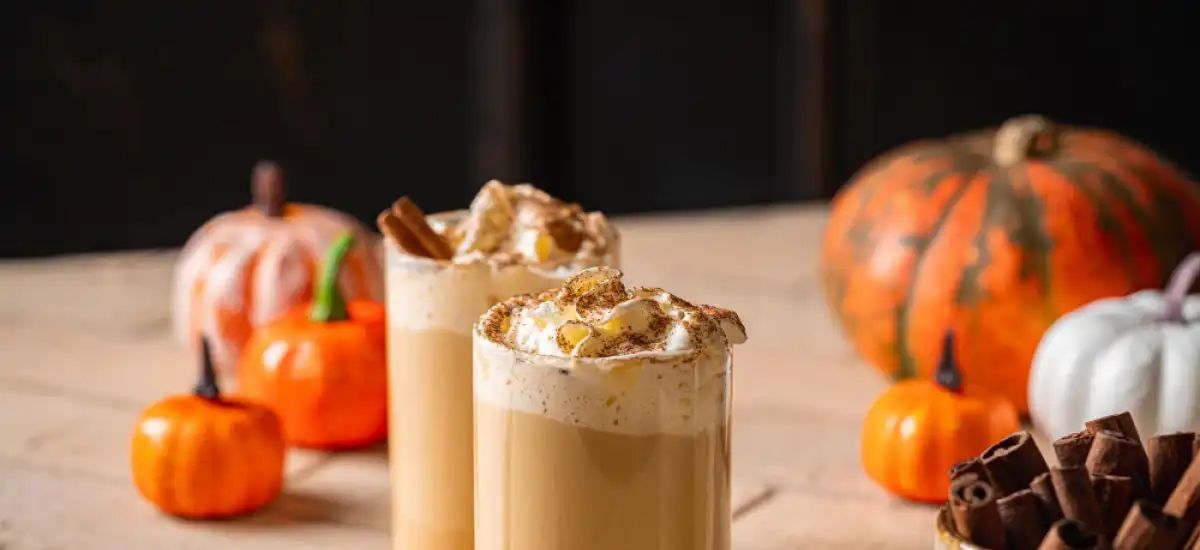 Domowa Pumpkin Spice Latte – Jesienna Kawa Dyniowa w 5 Krokach