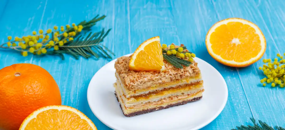 Przepis na aromatyczne ciasto pomarańczowe z lukrem