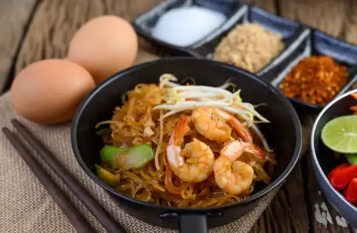 Pad Thai – przepis na tajskie danie narodowe