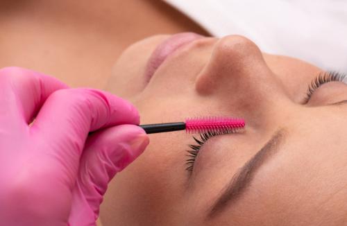 Jak Mieć Piękne i Zdrowe Rzęsy?