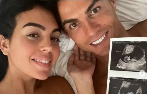 Cristiano Ronaldo i jego partnera Georginą Rodríguez 