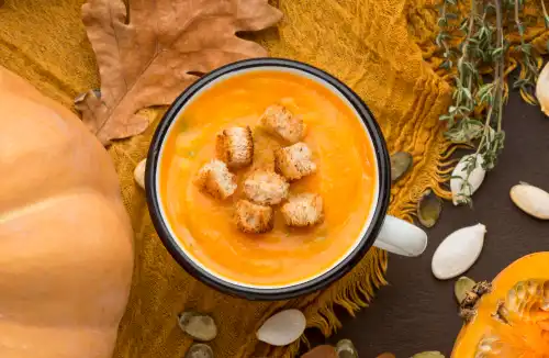 Zupa Dyniowa - Przepis na 4 osoby