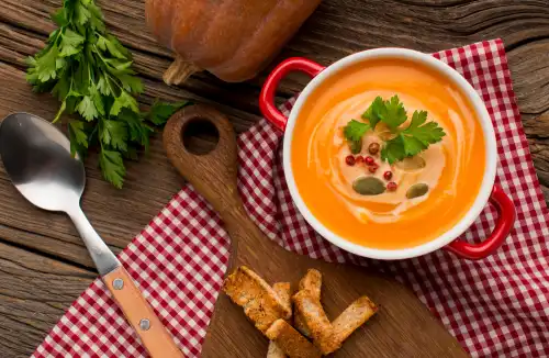 Zupa Pomidorowa - Przepis na Klasyczne i Proste Danie