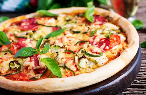 Przepis na Ciasto na Pizzę bez Drożdży