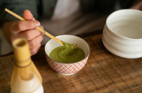 Jak Przygotować Matchę – Tradycyjne i Nowoczesne Sposoby