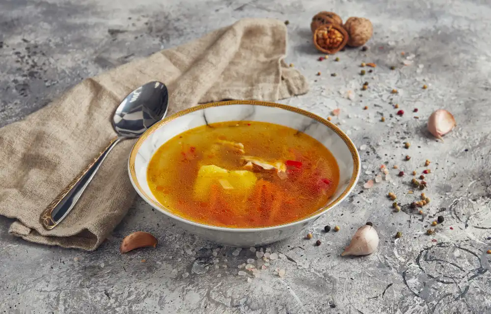 Pieczony Rosół – Przepis na Głęboką Aromatyczną Zupę